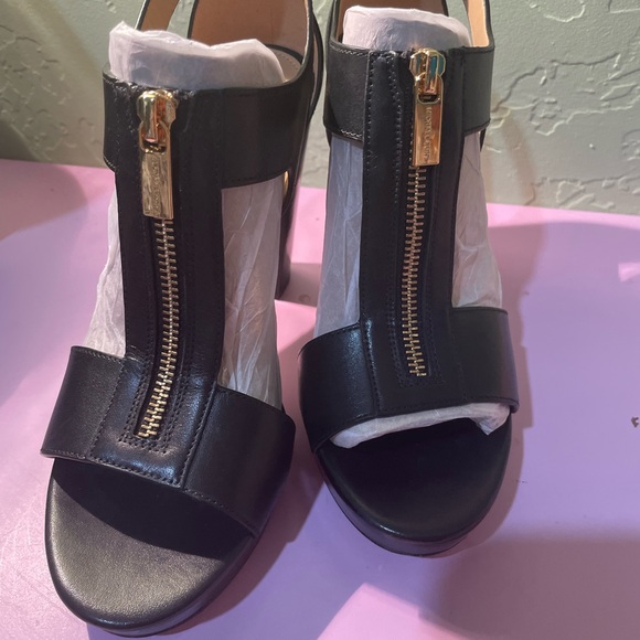 Michael Kors heels - Picture 10 of 14